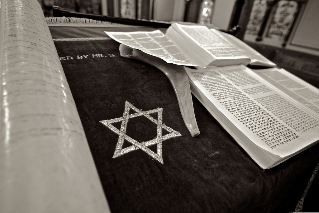 Panelgesprek over boek ‘Waar gaat het over als het over Joden gaat?’